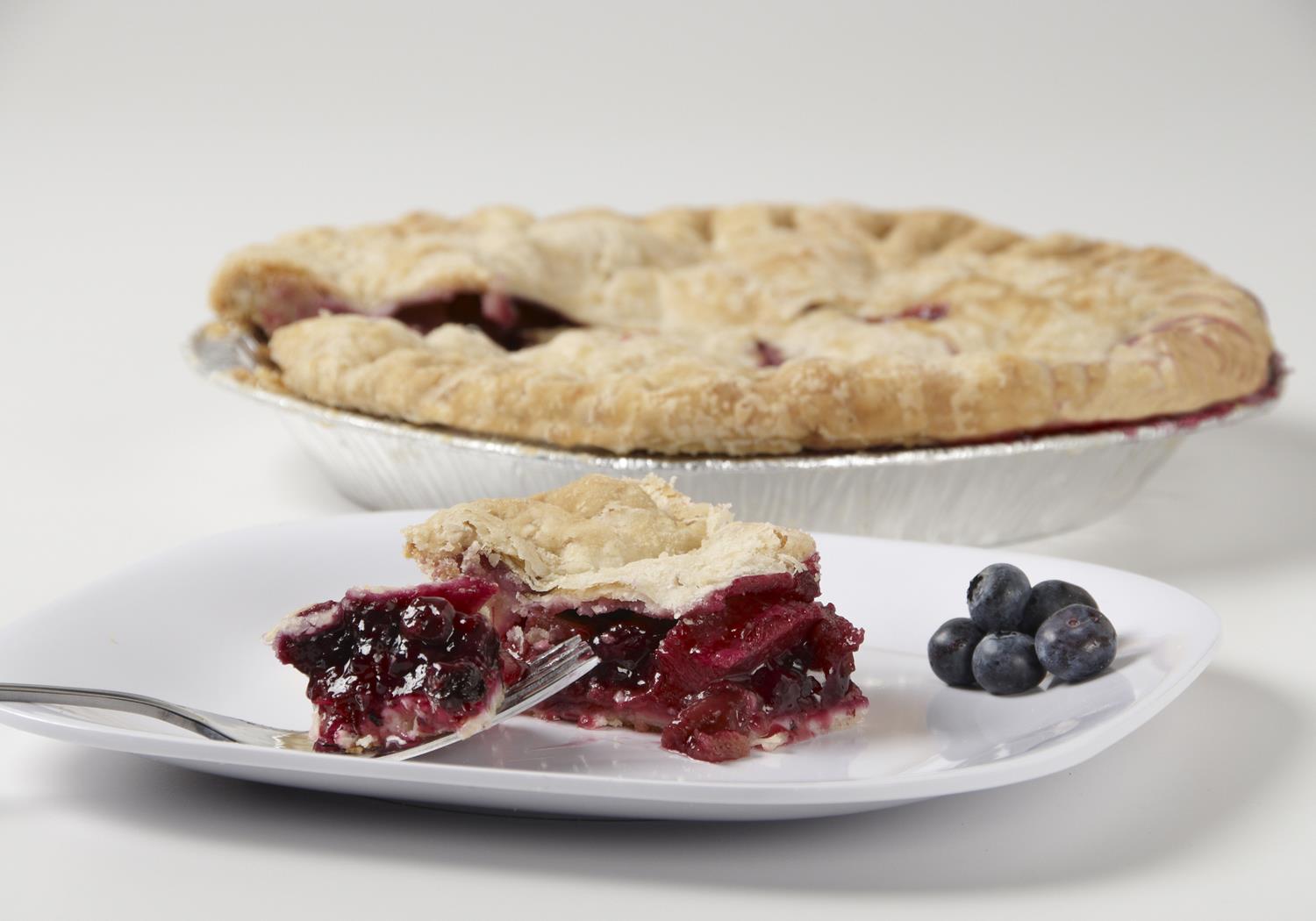 blueberry and rhubarb pie